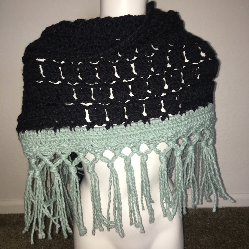 New Rachel Roy Scarf Shawl Blue Fringe Wrap